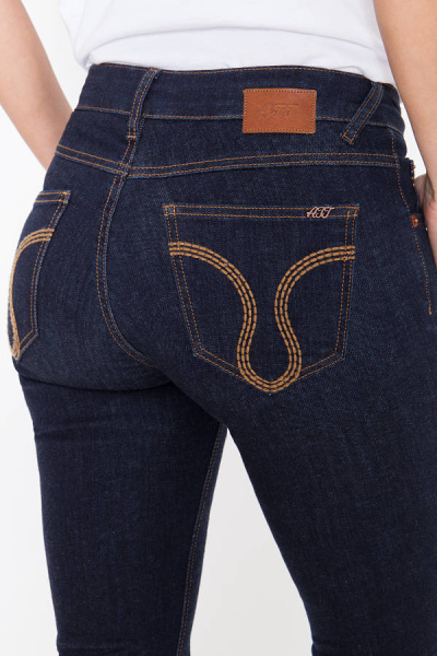 ATT Jeans STELLA Classic Straight 947 Rinsed Blue Wonderstretch