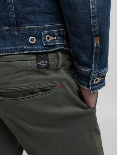 Replay Chino Jeans BENNI Regular Fit Hyperflex military green