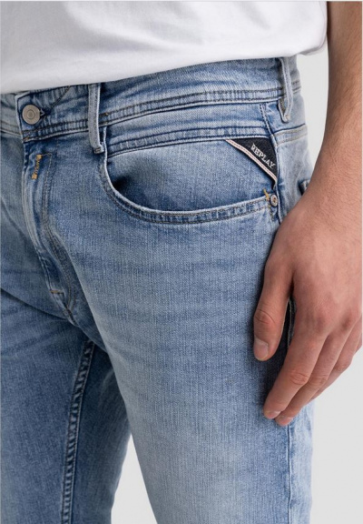 Replay Jeans ROCCO COMFORT M1005 285 Light Blue